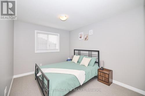 21 Haney Drive, Thorold (562 - Hurricane/Merrittville), ON - Indoor Photo Showing Bedroom