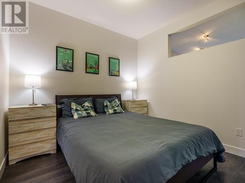 213 733 W 3Rd Street, North Vancouver, BC - Indoor Photo Showing Bedroom