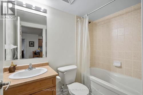 124 - 10 Mendelssohn Street, Toronto, ON - Indoor Photo Showing Bathroom