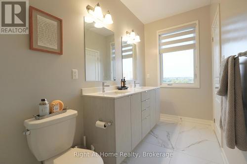 3185 Mintwood Circle, Oakville (1008 - Go Glenorchy), ON - Indoor Photo Showing Bathroom