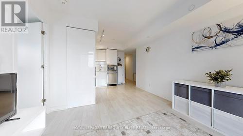 1410 - 18 Maitland Terrace, Toronto, ON - Indoor Photo Showing Other Room