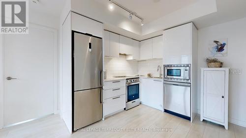 1410 - 18 Maitland Terrace, Toronto, ON - Indoor Photo Showing Kitchen With Stainless Steel Kitchen