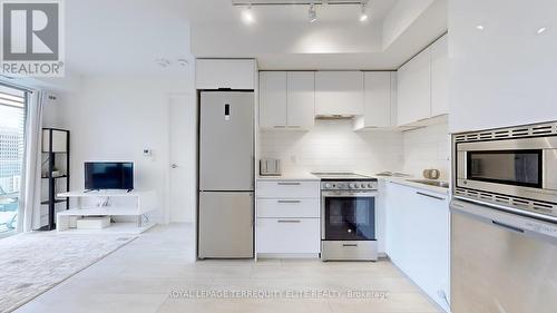 1410 - 18 Maitland Terrace, Toronto, ON - Indoor Photo Showing Kitchen With Stainless Steel Kitchen With Upgraded Kitchen