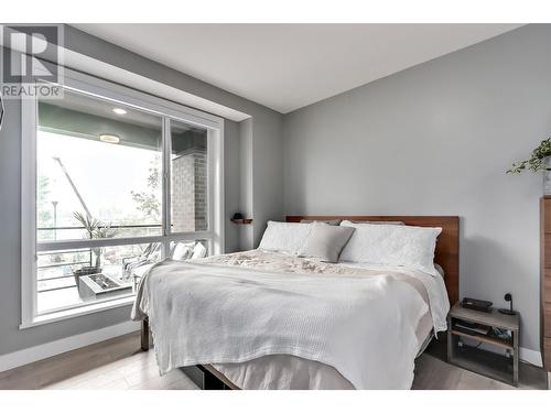 424 723 W 3Rd Street, North Vancouver, BC - Indoor Photo Showing Bedroom