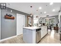 424 723 W 3Rd Street, North Vancouver, BC  - Indoor Photo Showing Kitchen With Upgraded Kitchen 