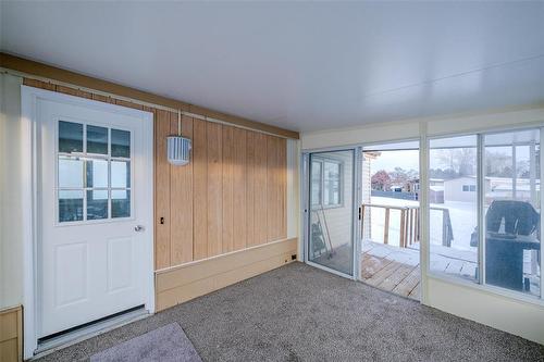 70 Sandale Drive, Winnipeg, MB - Indoor Photo Showing Other Room