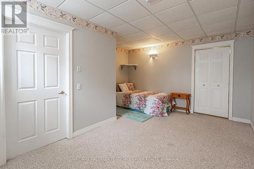 128 Wildwood Trail, Barrie, ON - Indoor Photo Showing Bedroom