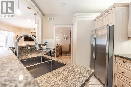 128 Wildwood Trail, Barrie, ON - Indoor Photo Showing Kitchen With Double Sink