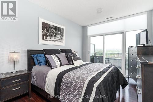 1201 - 2081 Fairview Street, Burlington, ON - Indoor Photo Showing Bedroom