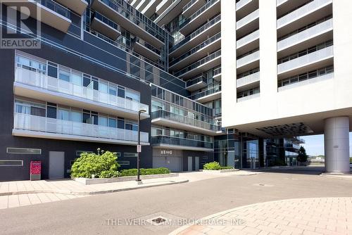 1201 - 2081 Fairview Street, Burlington, ON - Outdoor