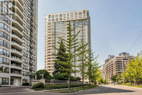 807 - 1 Aberfoyle Crescent, Toronto, ON - Outdoor With Facade