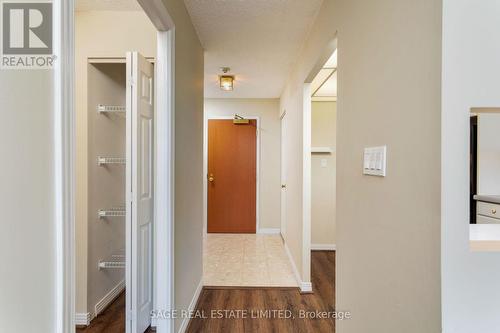 807 - 1 Aberfoyle Crescent, Toronto, ON - Indoor Photo Showing Other Room