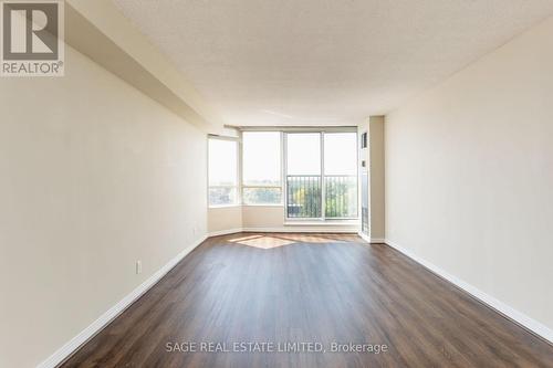 807 - 1 Aberfoyle Crescent, Toronto, ON - Indoor Photo Showing Other Room