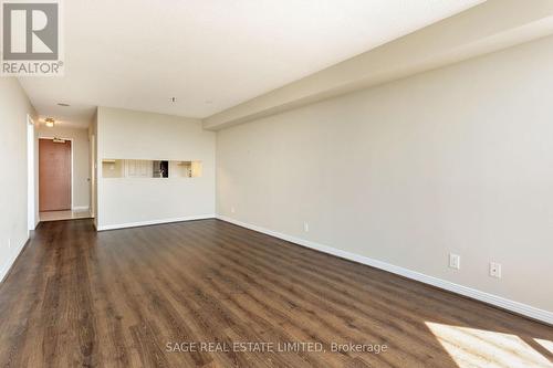 807 - 1 Aberfoyle Crescent, Toronto, ON - Indoor Photo Showing Other Room