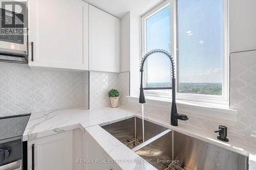 1404 - 1360 Rathburn Road E, Mississauga, ON - Indoor Photo Showing Kitchen With Double Sink