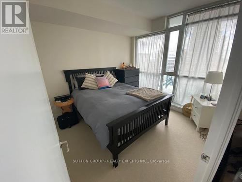 1410 - 4070 Confederation Parkway, Mississauga, ON - Indoor Photo Showing Bedroom