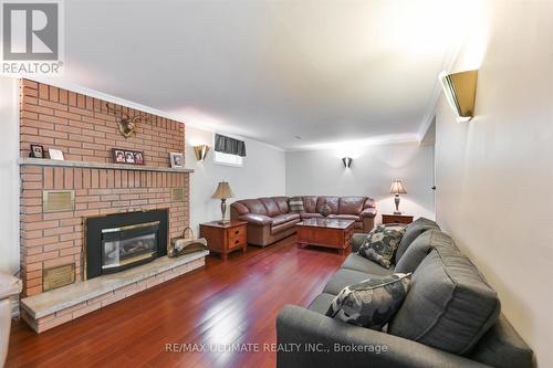 2321 Harcourt Crescent, Mississauga, ON - Indoor Photo Showing Living Room With Fireplace