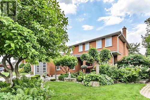 2321 Harcourt Crescent, Mississauga, ON - Outdoor