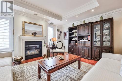 201 - 111 Forsythe Street, Oakville, ON - Indoor Photo Showing Living Room With Fireplace