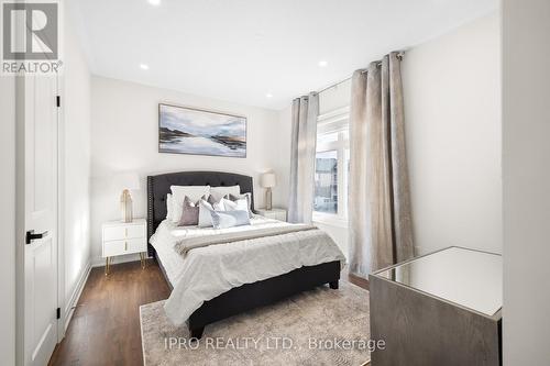 5 Cattail Crescent, Hamilton, ON - Indoor Photo Showing Bedroom