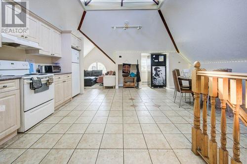 62 Dorset Street, Waterloo, ON - Indoor Photo Showing Kitchen