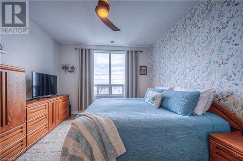 60 Wyndham Street S Unit# 901, Guelph, ON - Indoor Photo Showing Bedroom