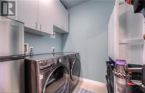 60 Wyndham Street S Unit# 901, Guelph, ON - Indoor Photo Showing Laundry Room