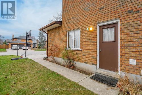 10 Kortright Road E, Guelph (Village), ON - Outdoor With Exterior