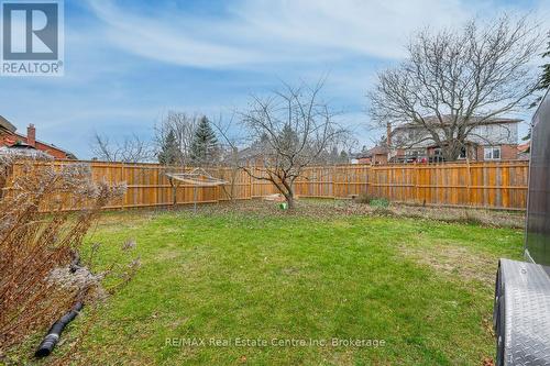 10 Kortright Road E, Guelph (Village), ON - Outdoor With Backyard