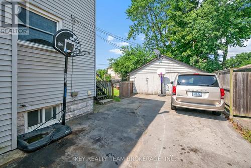 237 Wallace Avenue S, Welland, ON - Outdoor