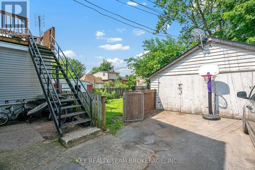 237 Wallace Avenue S, Welland, ON - Outdoor