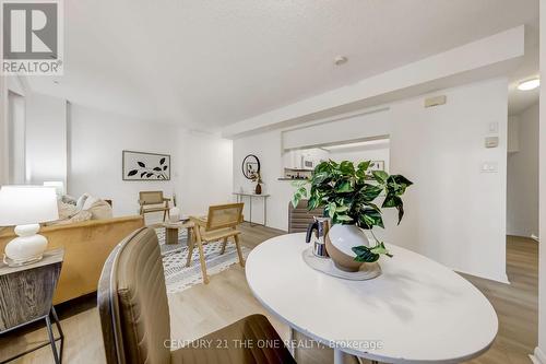 324 - 3 Everson Drive, Toronto, ON - Indoor Photo Showing Dining Room