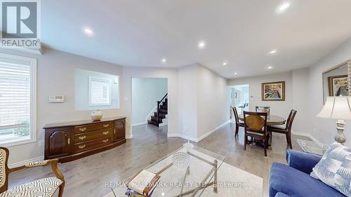 21 Weekes Drive, Ajax, ON - Indoor Photo Showing Living Room