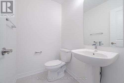 56 Folcroft Street, Brampton, ON - Indoor Photo Showing Bathroom