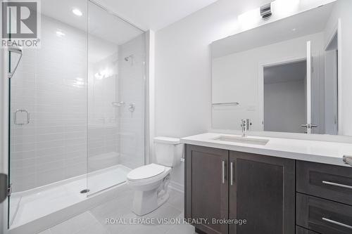 56 Folcroft Street, Brampton, ON - Indoor Photo Showing Bathroom