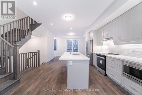 56 Folcroft Street, Brampton, ON - Indoor Photo Showing Kitchen With Stainless Steel Kitchen With Upgraded Kitchen