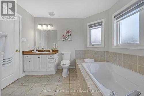 58 St Damian Avenue, Vaughan, ON - Indoor Photo Showing Bathroom