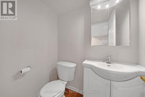 58 St Damian Avenue, Vaughan, ON - Indoor Photo Showing Bathroom