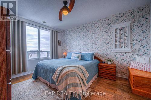 901 - 60 Wyndham Street S, Guelph, ON - Indoor Photo Showing Bedroom