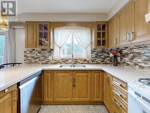 9 Fairchild Avenue, Toronto, ON - Indoor Photo Showing Kitchen With Double Sink