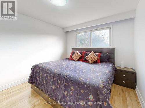 9 Fairchild Avenue, Toronto, ON - Indoor Photo Showing Bedroom