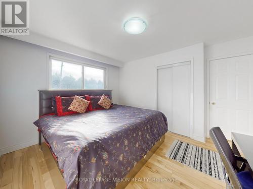 9 Fairchild Avenue, Toronto, ON - Indoor Photo Showing Bedroom