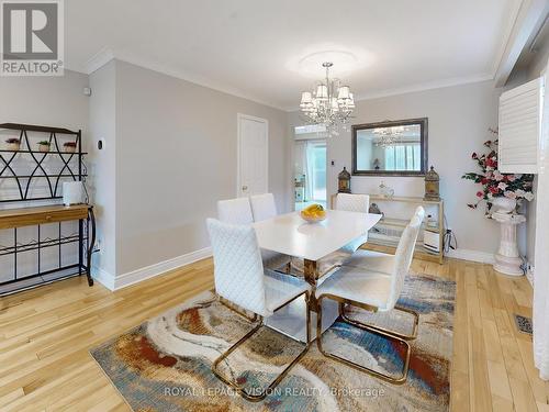 9 Fairchild Avenue, Toronto, ON - Indoor Photo Showing Dining Room