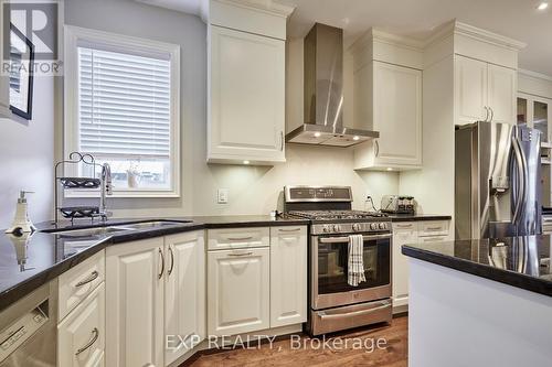 3 Bill Hutchinson Crescent, Clarington, ON - Indoor Photo Showing Kitchen With Stainless Steel Kitchen With Upgraded Kitchen