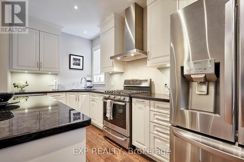 3 Bill Hutchinson Crescent, Clarington, ON - Indoor Photo Showing Kitchen With Stainless Steel Kitchen With Upgraded Kitchen