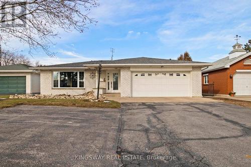 121 Oak Street W, Leamington, ON - Outdoor