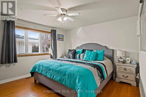 121 Oak Street W, Leamington, ON - Indoor Photo Showing Bedroom