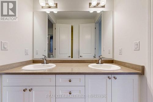 47 Mcbride Trail, Barrie, ON - Indoor Photo Showing Bathroom