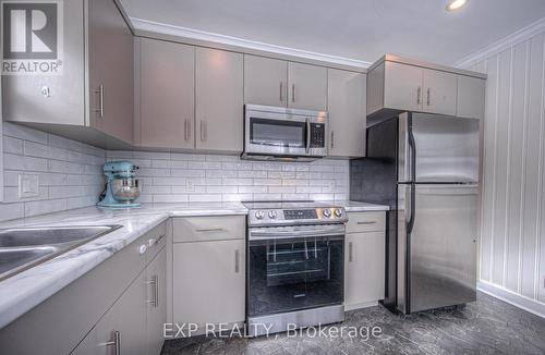 24 Bennett Avenue, Guelph, ON - Indoor Photo Showing Kitchen With Double Sink