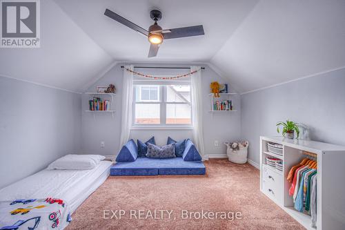 24 Bennett Avenue, Guelph, ON - Indoor Photo Showing Bedroom